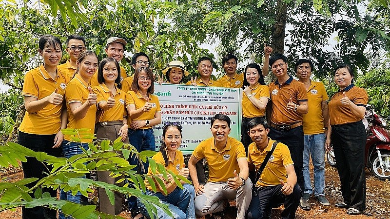 Đắk Lắk: Doanh nghiệp nặng lòng với hạt cà phê 