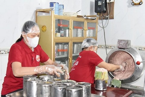 Giò lụa ông Lào – Sản phẩm OCOP 3 sao đậm vị truyền thống