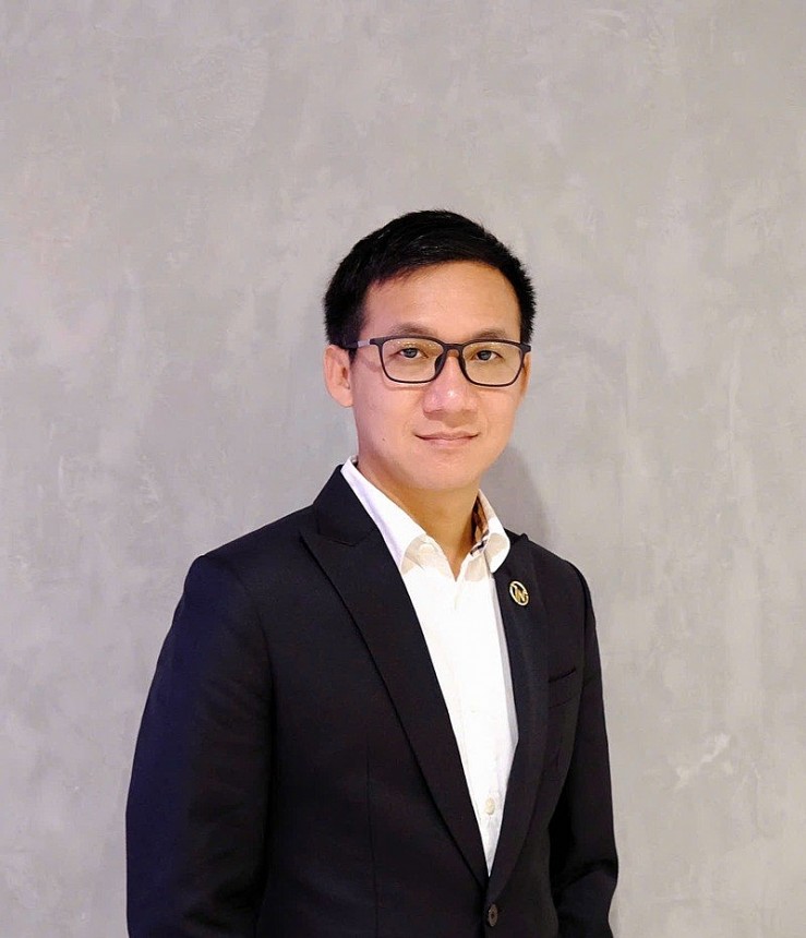 Ông Đặng Khánh Duy, Giám đốc Công ty TNHH Tân Nhiên luôn trăn trở trước tình trạng hàng lậu, hàng giả tràn lan, ảnh hưởng đến uy tín, thương hiệu những người làm nghề chân chính